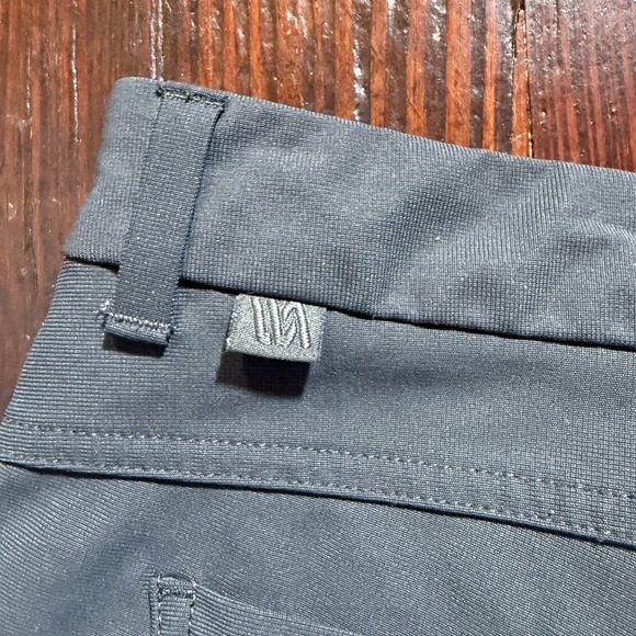 VRST Pants Mens 38x32 Gray Limitless 4-Way Stretch 5 Pocket Athletic Fit - Picture 3 of 11